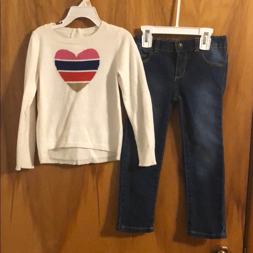 Crazy 8 outfit. Heart sweater and skinny jeans.